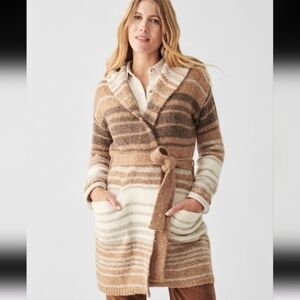 Faherty Long Line Hooded Cardigan Sweater in Cream & Brown Colorway Size M